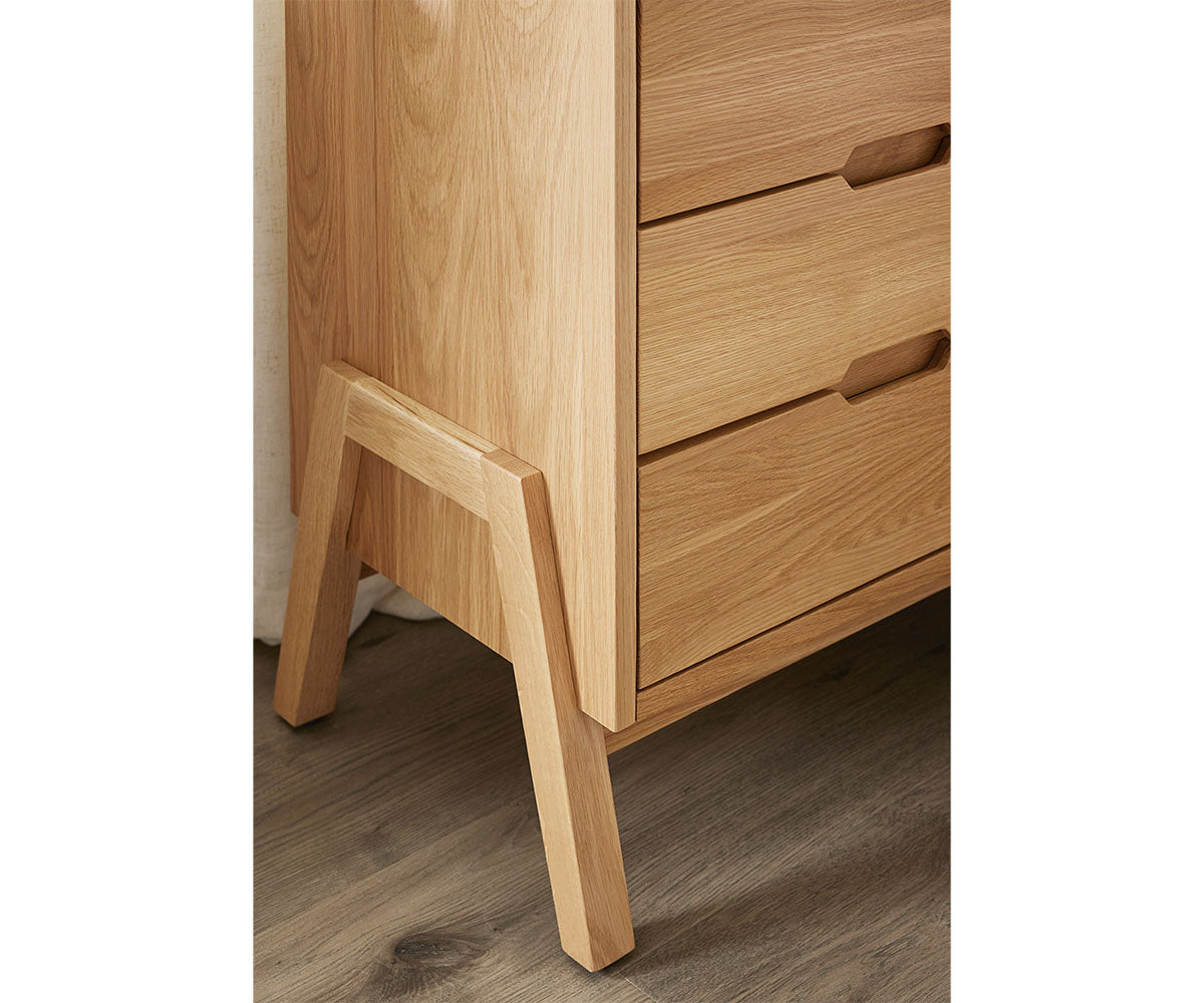 Nova Dresser