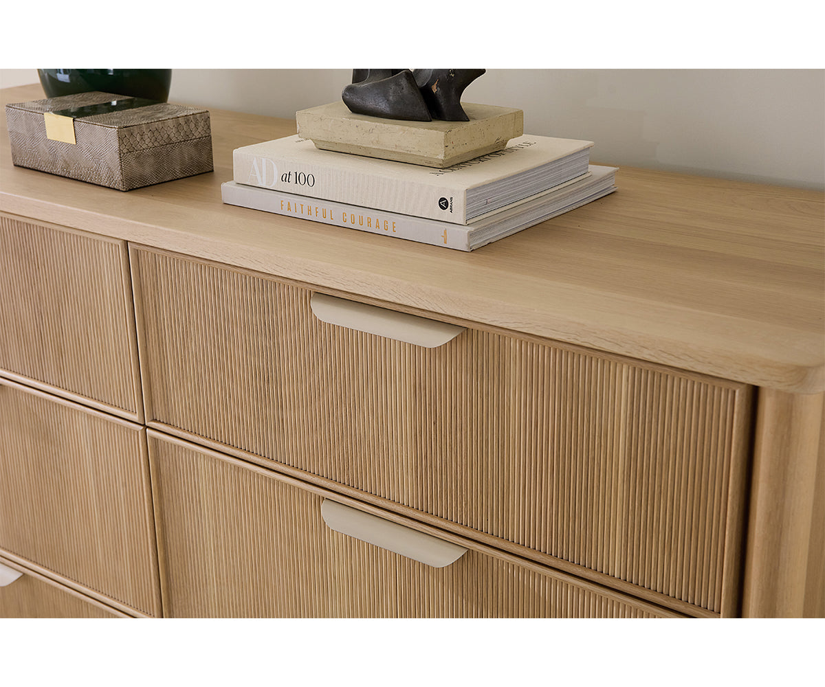 Reseda Dresser