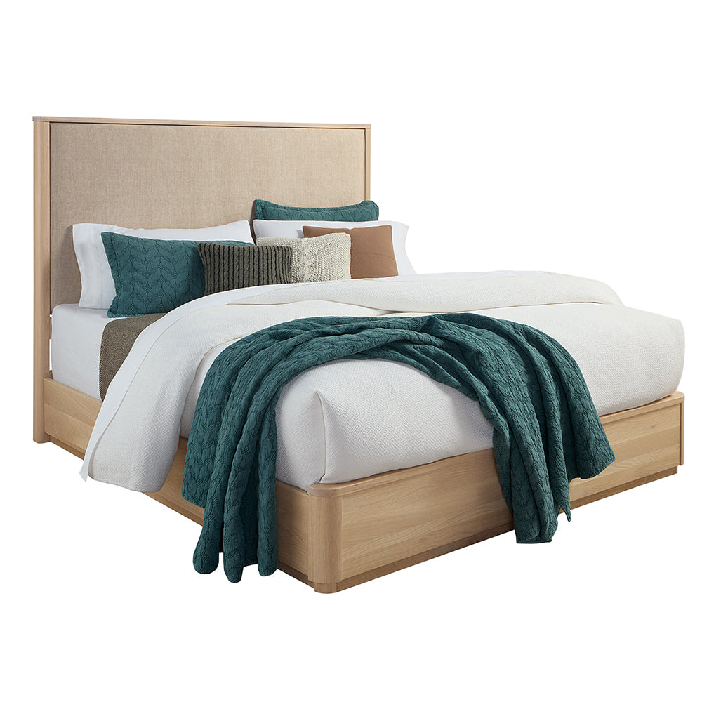 Reseda Upholstered Bed