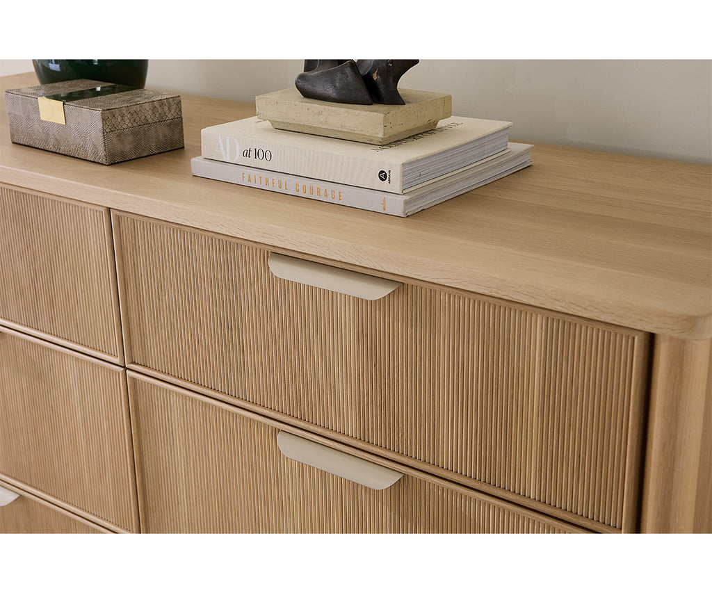 Reseda Dresser