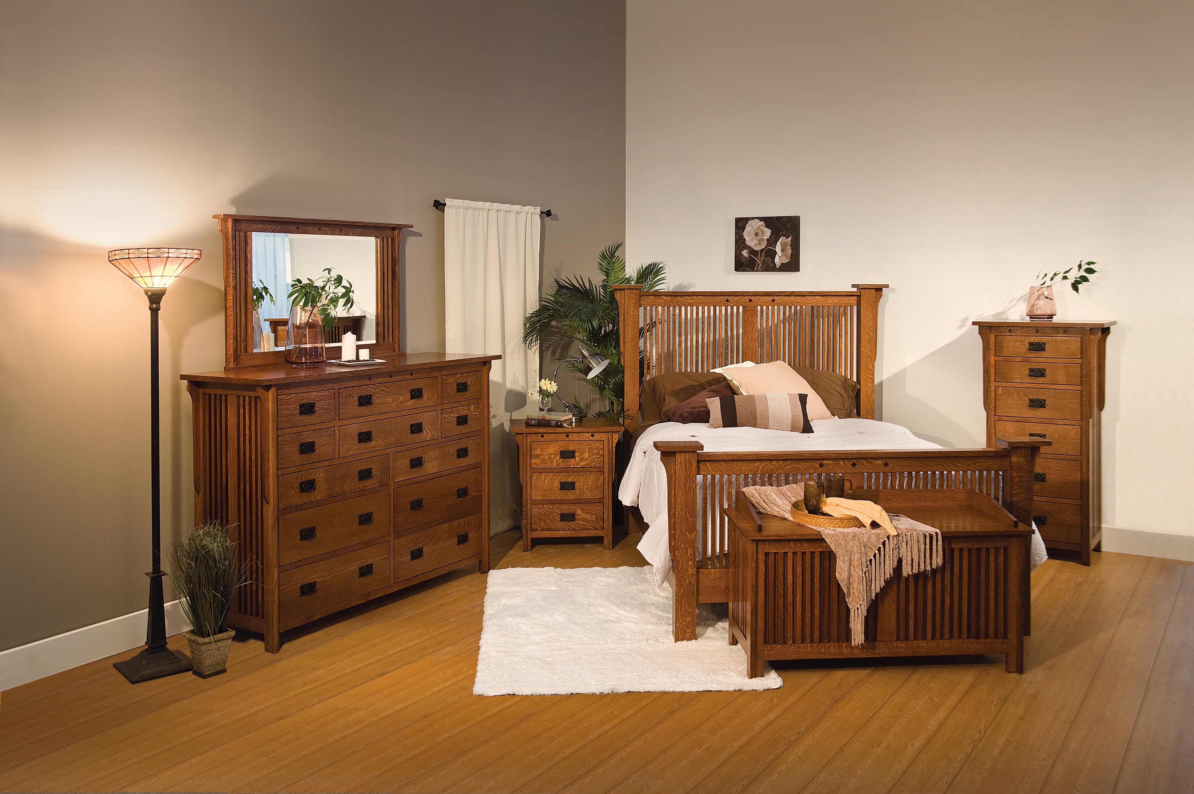 Royal Mission Bed - Signature Fine Furniture